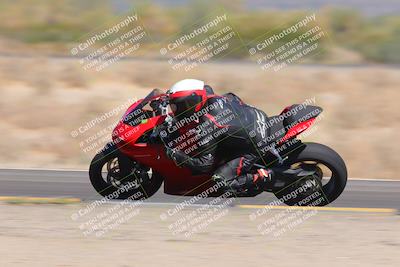 media/Oct-09-2022-SoCal Trackdays (Sun) [[95640aeeb6]]/Turn 15 Inside Distant Pans (1145am)/